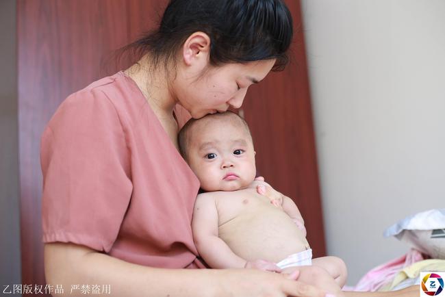 美国生孩子费用